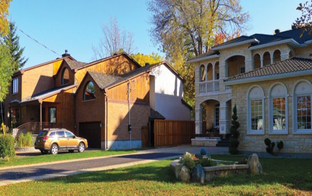 Two houses in Alta Vista